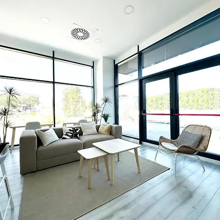 Urban Sky 3 Bed 22k Apartment